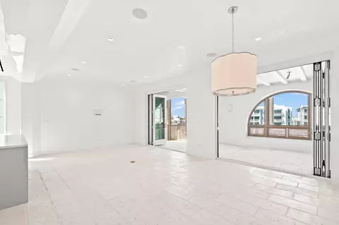 30 Mark Twain Ln #303, Inlet Beach, FL 32461