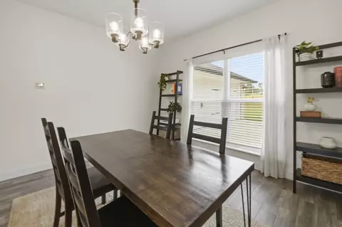 Dining - 400 Scooter Cv, Crestview, FL 32539 photo 2 of 3
