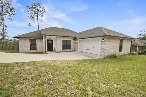 400 Scooter Cv, Crestview, FL 32539