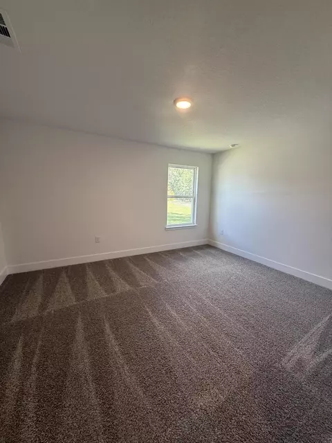 Bedroom - 2422 Aleia Ln, Crestview, FL 32536 photo 5 of 5