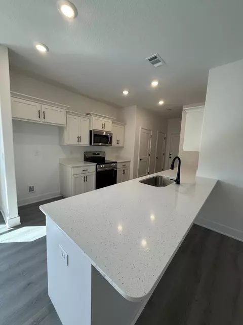 Kitchen - 2422 Aleia Ln, Crestview, FL 32536 photo 1 of 3