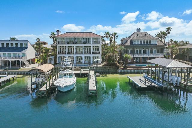 609 Lagoon Dr, Destin, FL 32541