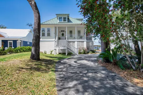 1422 Lagrange Rd, Freeport, FL 32439
