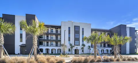 56 The Grove Dr #131, Miramar Beach, FL 32550