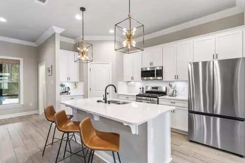 Kitchen - 222 Campfire Cv, Freeport, FL 32439 photo 1 of 1