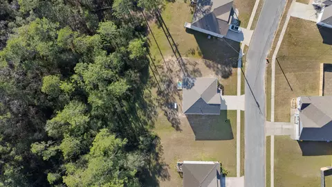 View/Area - 3565 Sugar Maple Ln, Crestview, FL 32539 photo 2 of 9