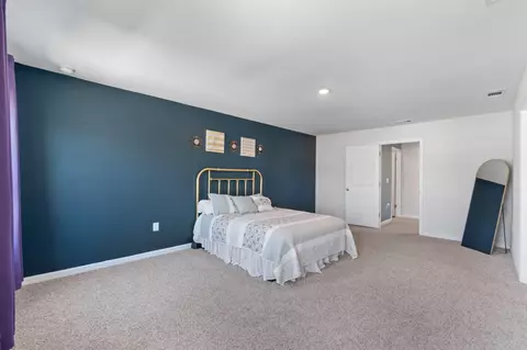 Bedroom - 3565 Sugar Maple Ln, Crestview, FL 32539 photo 5 of 11