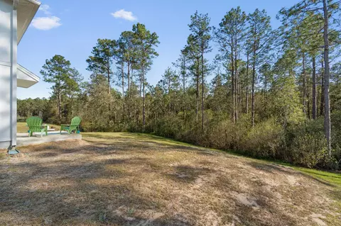 Exterior - 3565 Sugar Maple Ln, Crestview, FL 32539 photo 3 of 4