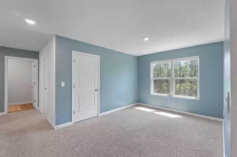 Bedroom - 3565 Sugar Maple Ln, Crestview, FL 32539 photo 3 of 11