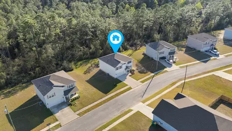 View/Area - 3565 Sugar Maple Ln, Crestview, FL 32539 photo 3 of 9