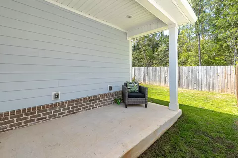Exterior - 65 N Marsh Lndg, Freeport, FL 32439 photo 6 of 14