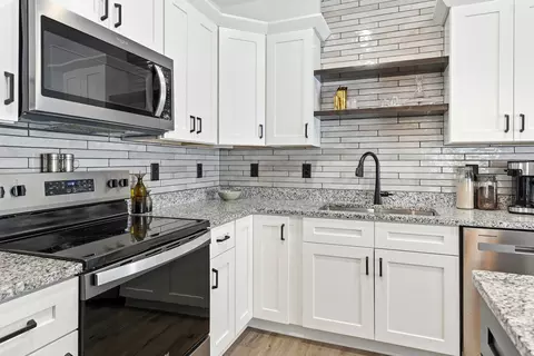 Kitchen - 65 N Marsh Lndg, Freeport, FL 32439 photo 3 of 3