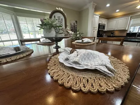 Dining - 115 Cedar Ln, Other, AL photo 1 of 3