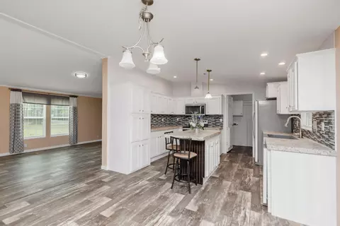 910 N Lloyd St, Crestview, FL 32536 photo 4