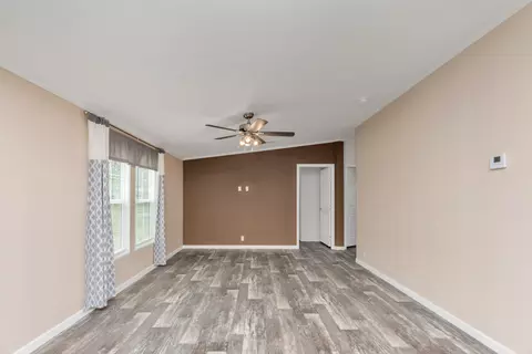 910 N Lloyd St, Crestview, FL 32536 photo 10