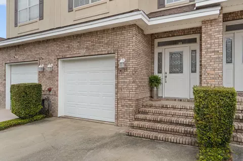 132 Big Oaks Ln #15, Niceville, FL 32578