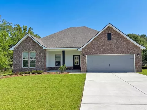 2732 Louis Cir, Crestview, FL 32536