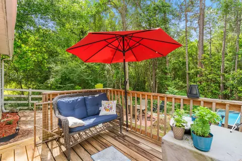 Exterior - 2880 Aplin Rd, Crestview, FL 32539 photo 4 of 6