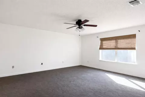 Living - 455 Jillian Dr, Crestview, FL 32536 photo 4 of 4