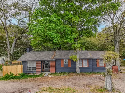 247 NE Highway Ave, Fort Walton Beach, FL 32547