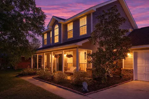 2204 Creekwood Ct, Navarre, FL 32566
