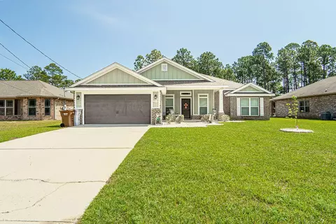 2036 Shannon Rd, Navarre, FL 32566