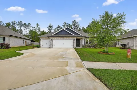 102 Polaris Pl, Freeport, FL 32439