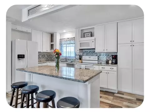 14 2nd Ave, Fort Walton Beach, FL 32547