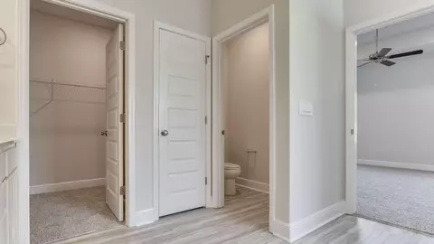 Entry Way - 5567 Briset St, Milton, FL 32583 photo 2 of 2