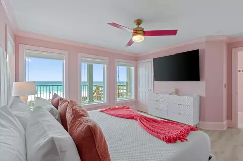Bedroom - 4736 Ocean Blvd, Destin, FL 32541 photo 12 of 15