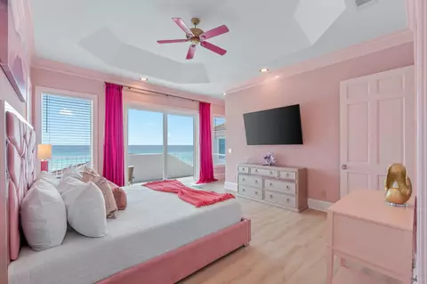 Bedroom - 4736 Ocean Blvd, Destin, FL 32541 photo 8 of 15