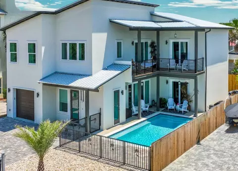 28 W Palm Beach Ct, Miramar Beach, FL 32550