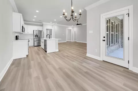 Entry Way - 4603 Jayhawk Dr, Crestview, FL 32539 photo 5 of 6