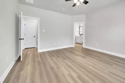 Bedroom - 4603 Jayhawk Dr, Crestview, FL 32539 photo 2 of 8