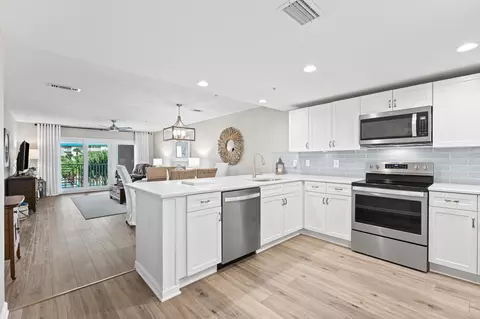 778 Scenic Gulf Dr UNIT D224, Miramar Beach, FL 32550