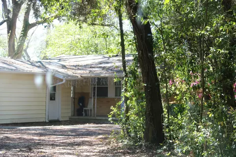 922 Mcfarlan Ave, Fort Walton Beach, FL 32547