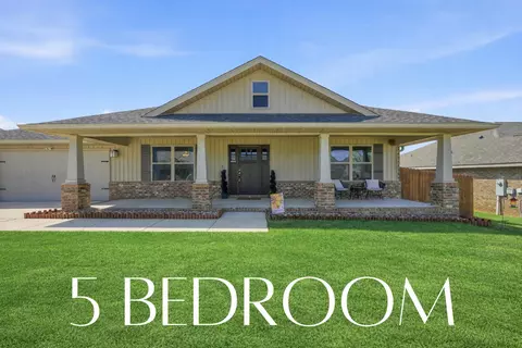 2213 Jernigan Dr, Crestview, FL 32536