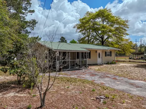 166 Blue Ridge Blvd, Defuniak Springs, FL 32433