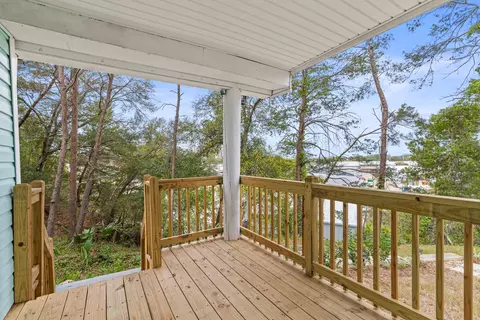 Exterior - 301 Summit Dr, Destin, FL 32541 photo 7 of 7