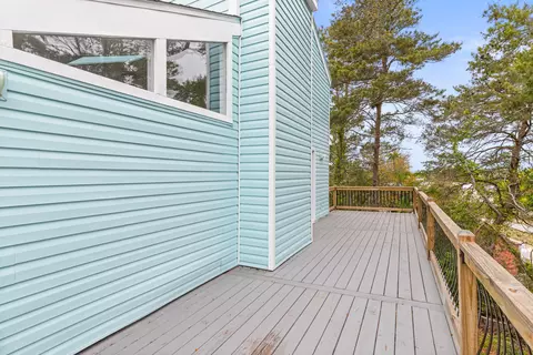 Exterior - 301 Summit Dr, Destin, FL 32541 photo 6 of 7