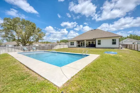 Exterior - 2455 Dakota Way, Crestview, FL 32536 photo 15 of 22
