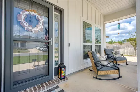 Exterior - 2455 Dakota Way, Crestview, FL 32536 photo 6 of 22