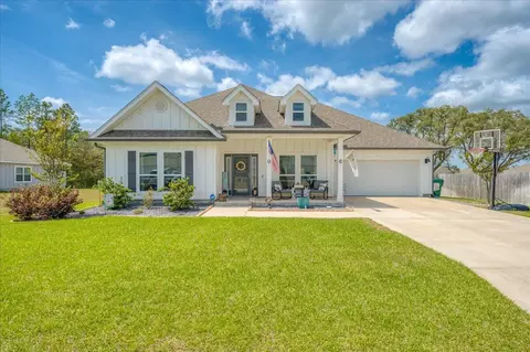 Exterior - 2455 Dakota Way, Crestview, FL 32536 photo 2 of 22