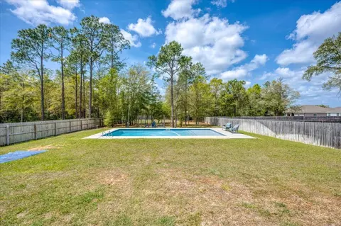 Exterior - 2455 Dakota Way, Crestview, FL 32536 photo 12 of 22