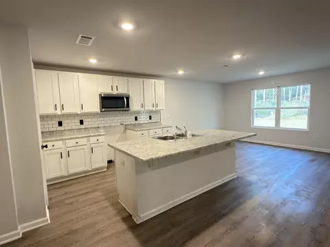 Kitchen - 3545 Sugar Maple Ln, Crestview, FL 32539 photo 1 of 3