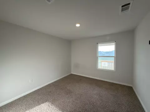 Bedroom - 3545 Sugar Maple Ln, Crestview, FL 32539 photo 2 of 10