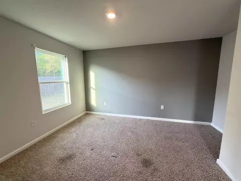 Bedroom - 3545 Sugar Maple Ln, Crestview, FL 32539 photo 9 of 10