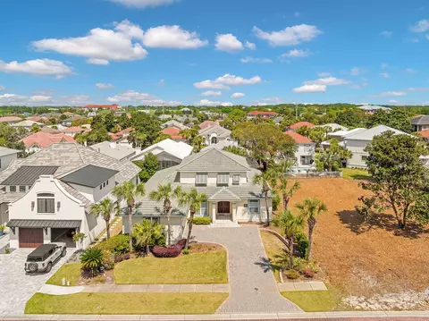 View/Area - 35 Tranquility Ln, Destin, FL 32541 photo 4 of 4