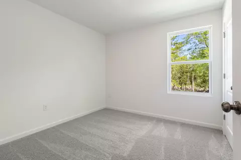 Bedroom - 179 Mcarthur St, Crestview, FL 32539 photo 1 of 4
