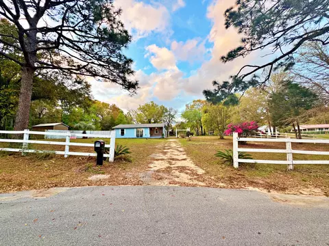 3183 Audrey Dr, Crestview, FL 32539